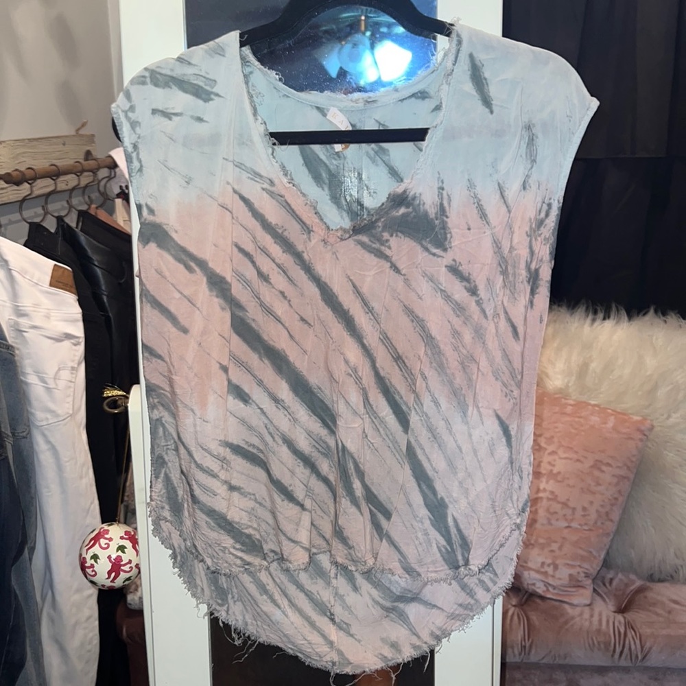 Karlie tee
